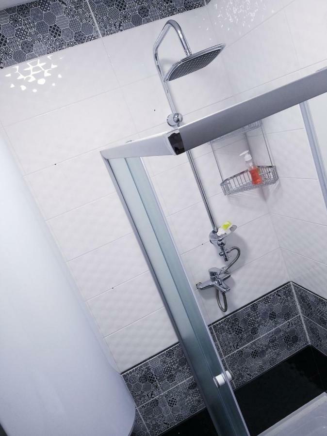 777 Vokzal Hostel Kyiv